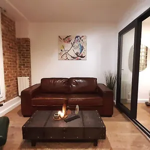  Apartment Midnight In Montmartre
