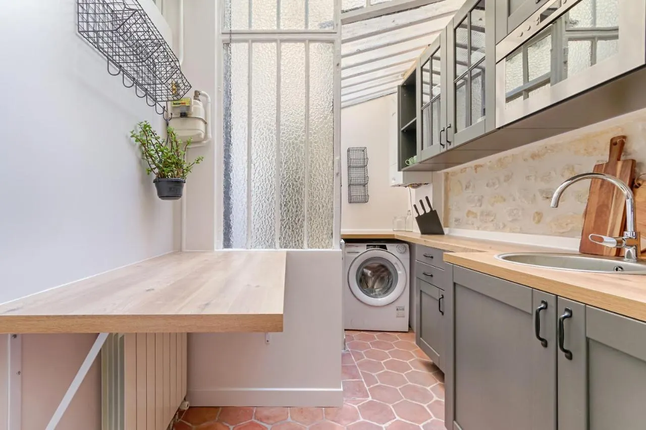Splendid Parisian Flat 5P - Montorgueil Apartment