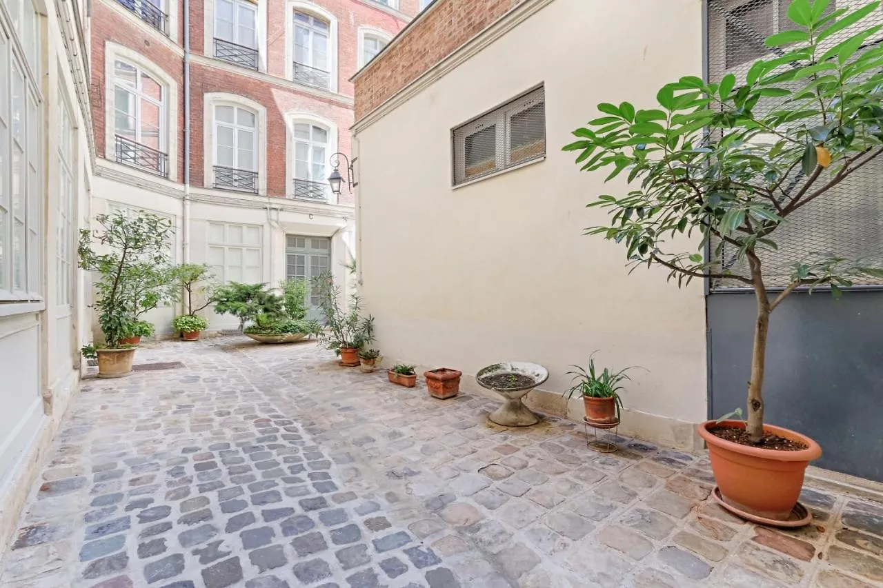 Splendid Parisian Flat 5P - Montorgueil Apartment Paris
