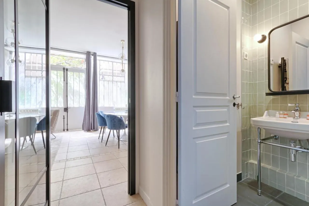 Splendid Parisian Flat 5P - Montorgueil Apartment
